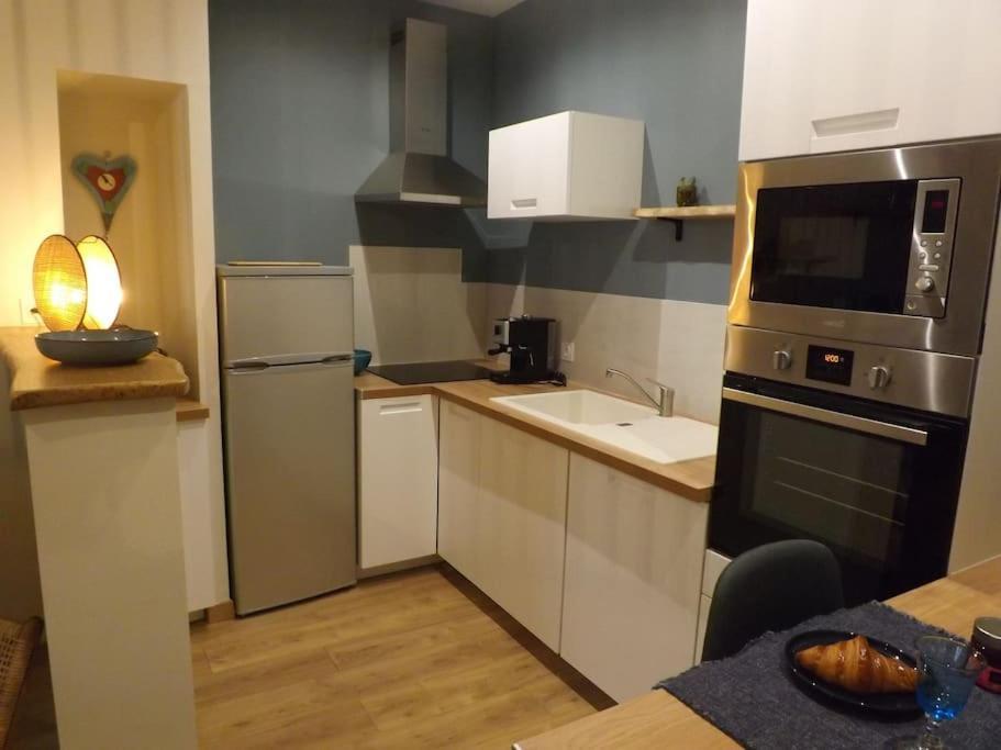 Appartement Cosy Hyper Centre, Tres Tranquille Ανζέρ Εξωτερικό φωτογραφία