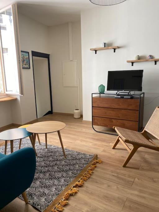 Appartement Cosy Hyper Centre, Tres Tranquille Ανζέρ Εξωτερικό φωτογραφία